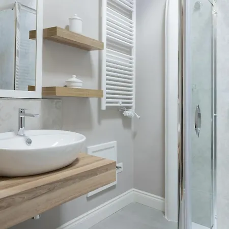 住宿加早餐酒店 La Foresteria Di Serracavallo