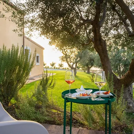 La Foresteria Di Serracavallo 住宿加早餐酒店 Bisignano