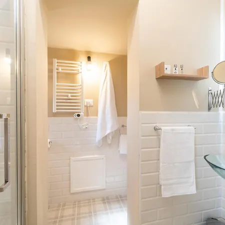 住宿加早餐酒店 La Foresteria Di Serracavallo *