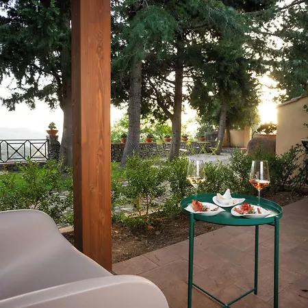 La Foresteria Di Serracavallo 住宿加早餐酒店