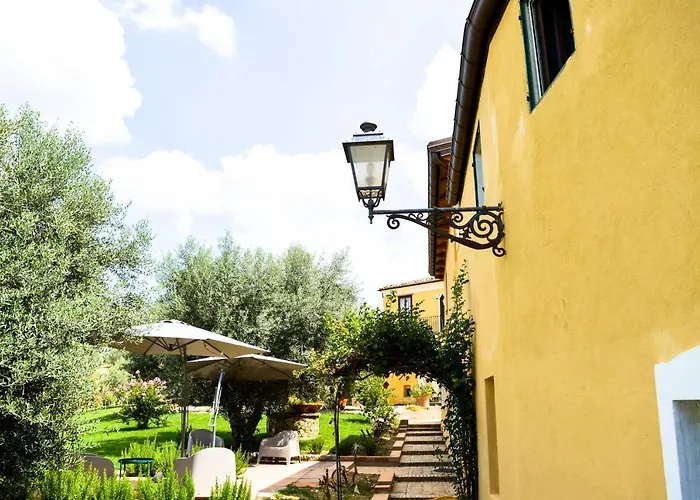 La Foresteria Di Serracavallo Alojamento de Acomodação e Pequeno-almoço *