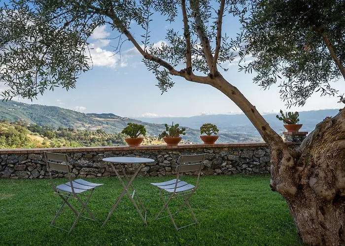 La Foresteria Di Serracavallo Alojamento de Acomodação e Pequeno-almoço